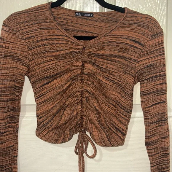 Zara Brown Ruched Cropped Long Sleeve Top | Size S - Picture 3 of 12